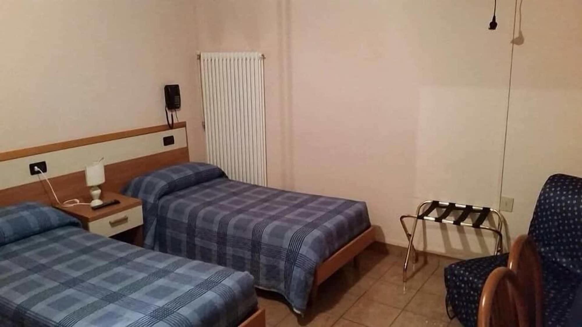 Hotel Amba Alagi Маргера Екстериор снимка